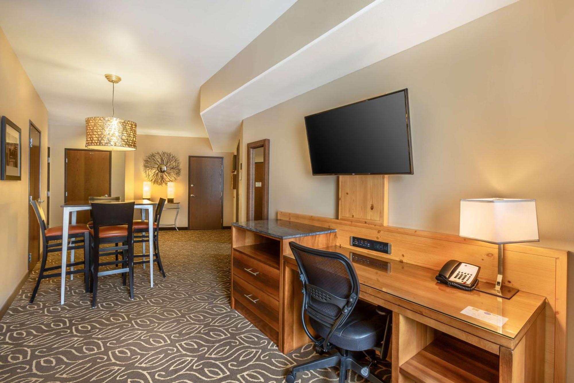 Best Western Premier Ivy Inn & Suites Cody Exterior foto